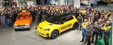 Το στοίχημα της Renault αρχίζει να αποδίδει – Τα μοντέλα από το παρελθόν δείχνουν το μέλλον 