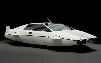 Διαθέσιμη η Lotus… υποβρύχιο του James Bond 