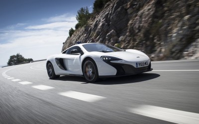 Διπλοβάρδιες δουλεύουν στη McLaren 