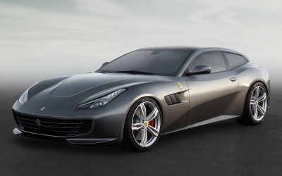 Νέα Ferrari GTC4Lusso
