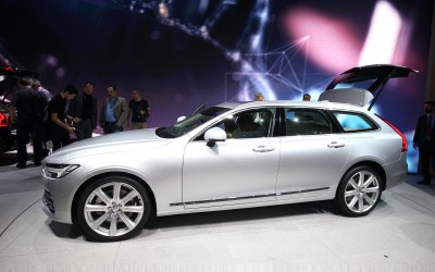 Πρεμιέρα για το πρακτικό Volvo V90