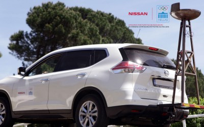 Το Nissan X-Trail μεταφέρει την Ολυμπιακή φλόγα