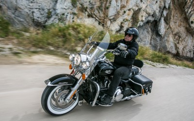 ΔΟΚΙΜΗ: Harley-Davidson Road King Classic 2016