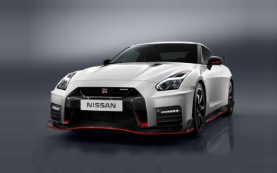 Το νέο Nissan 2017 GT-R Nismo «στον δρόμο»