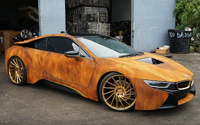 Ένα «σκουριασμένο» BMW i8 (video)