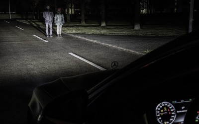 Video: Φώτα που δεν τυφλώνουν από την Mercedes