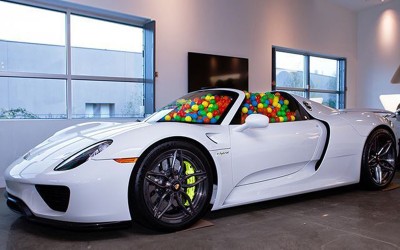 Πόσες μπάλες χωράει η Porsche 918 Spyder;