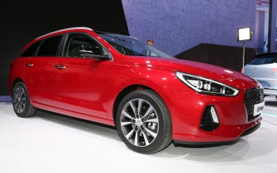 Το i30 Tourer με 600 lt χώρο απισκευών και 1000άρη turbo (vid)