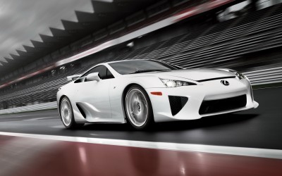 Lexus LF-A: Τίτλοι τέλους