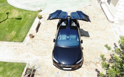 ΟΔΗΓΟΥΜΕ στην Ελλάδα το Tesla Model X