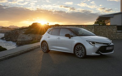 Οδηγούμε τη νέα Toyota Corolla (video)