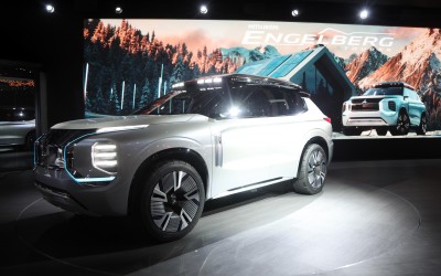 Mitsubishi Engelberg: Υβριδικό και παντός εδάφους