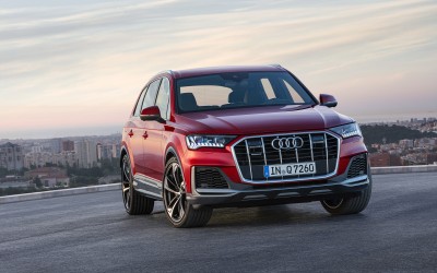 Ανανεωμένο Audi Q7: Αγριεμένο και τεχνολογικά προηγμένο (vid)