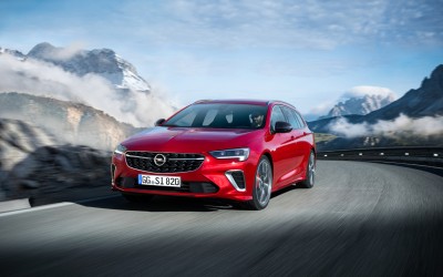 Φρεσκάρισμα για το Opel Insignia
