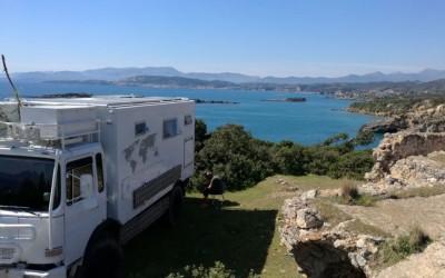 Στην Ελλάδα το τροχόσπιτο-τέρας των 14 τόνων