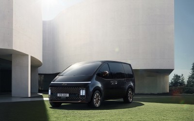 Hyundai Staria: Μπορεί να φιλοξενήσει έως και 11 άτομα! 