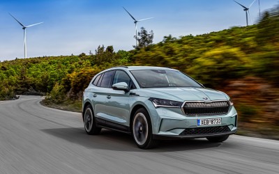 Οδηγούμε το νέο Skoda Enyaq iV στην Ελλάδα