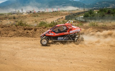 Με το Speedcar 750 στην πίστα Dirt Park: 