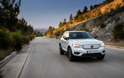 Δοκιμή Volvo XC40 P8 Recharge: Ηλεκτρικός πύραυλος 408 ίππων!