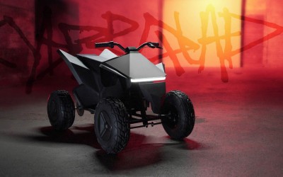 Ένα Tesla για παιδιά τα Χριστούγεννα – Ξεπούλησε ήδη (video)