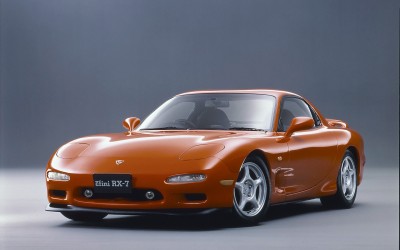 To Mazda RX-7 έχει γενέθλια! Το σπορ coupe με κινητήρα Wankel έγινε 44 ετών