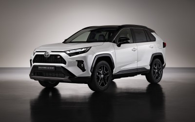 Νέο Toyota RAV4 GR Sport – Η πιο σπορ εκδοχή του