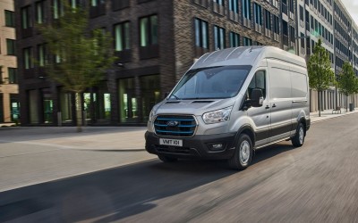 Ετοιμοπαράδοτο το Ford E-Transit Van - Ηλεκτρικό με αυτονομία έως 350 km