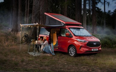 Ford Transit Custom Nugget: Το απόλυτο plug-in όχημα εκδρομών