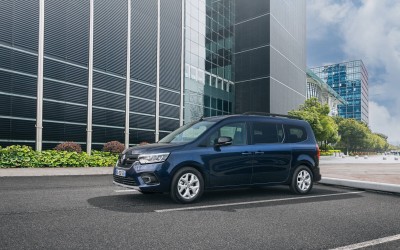 Νέο Renault Grand Kangoo: Πιο ευρύχωρο και άνετο από οικογενειακό SUV;