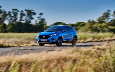 Νέο MG ZS: Αλλάζει τα δεδομένα στα B-SUV