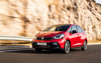 Δοκιμή Honda Jazz 1.5 eHEV Advanced Sport: Πρακτικός οικονομολόγος