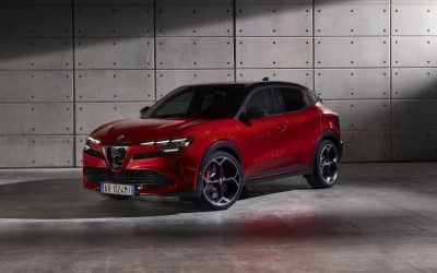 Επίσημο: Δείτε τη νέα Alfa Romeo Milano - Πότε έρχεται Ελλάδα
