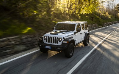 Στην Ελλάδα το νέο Jeep Wrangler 4xe 2024 – Τιμές 