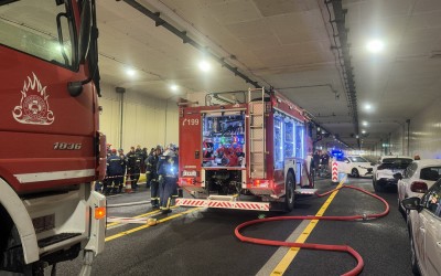 Είδαμε τρακάρισμα σε σήραγγα της Ελλάδας – Έχεις 2 λεπτά για να γλυτώσεις (video-φωτό) 