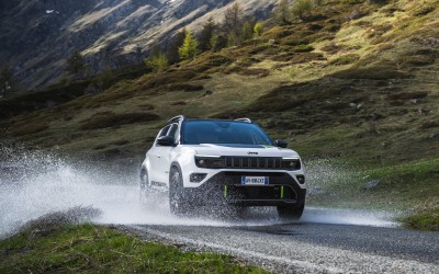 Αυτό είναι το τετρακίνητο Jeep Avenger 4xe – Πότε έρχεται Ελλάδα; 