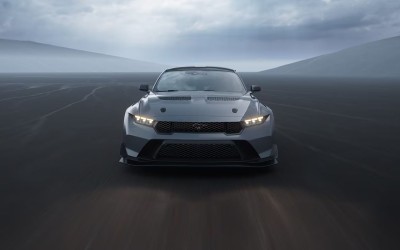 Η Ford Mustang GTD έχει «παράθυρο» για να βλέπεις την ανάρτηση! 
