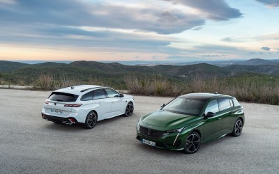 Στην Ελλάδα το υβριδικό Peugeot 308 που καίει 4,7 lt/100km – Τιμή