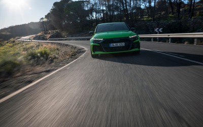 Audi RS 3: Τι καινούργιο φέρνει η ανανεωμένη εκδοχή