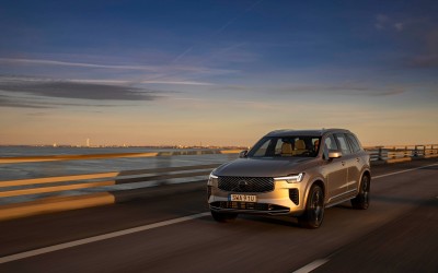 Οδηγούμε το νέο Volvo XC90 T8 στη Σουηδία! 