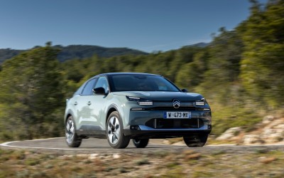 Στην Ελλάδα τα νέα Citroen C4 και C4 X – Τιμές 