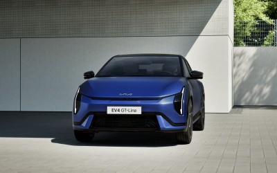 Αυτό είναι το ολοκαίνουριο Kia EV4 – Όλα όσα πρέπει να ξέρετε