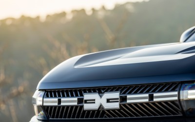 Το πιο εντυπωσιακό Dacia - Αυθεντικό SUV με XXL διαστάσεις!