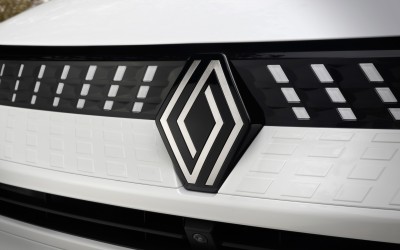 Νέα τιμή για τα δύο SUV της Renault - Όφελος έως 4.400 ευρώ!
