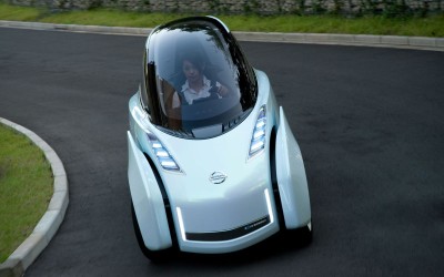 Η Nissan εξελίσσει το Twizy σε μοτό

