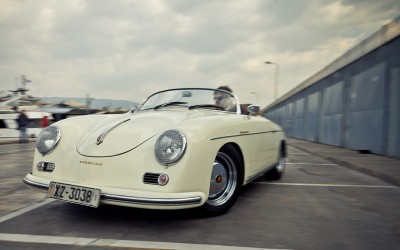 ΟΔΗΓΟΥΜΕ: Porsche 356 Speedster Replica