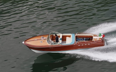 Το powerboat του Ferrucio Lamborgini με δύο V12