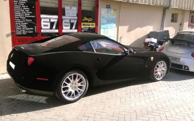Ferrari από... βελούδο