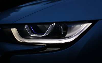 BMW i8: Το πρώτο με Laser Light