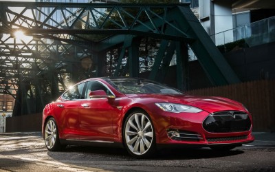 Tesla Model S: Supercar με …μπαλαντέζα

