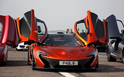 Συνάντηση με 150 μοναδικά supercars